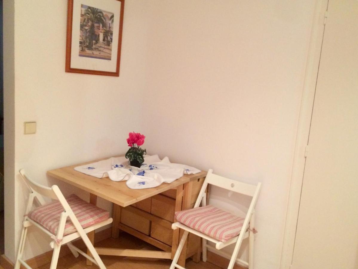 Apartaments Mare Nostrum Sitges Room photo