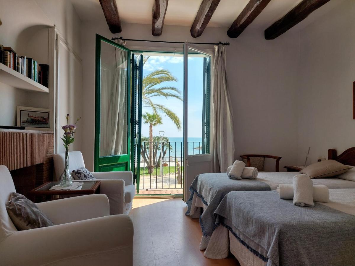 Apartaments Mare Nostrum Sitges Exterior photo